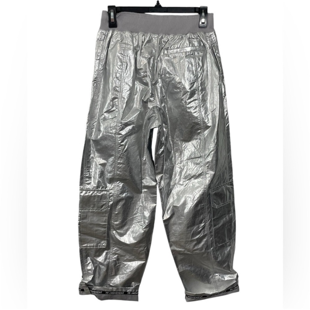 NWOT Free People Movement Mesmerize Me Shine Pants Size Medium - Picture 6 of 12